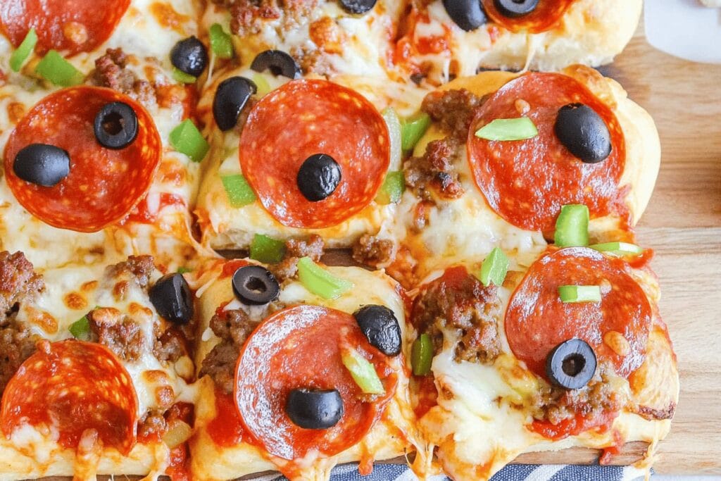 Pull Apart Pizza Recipe for Easy Family Meals