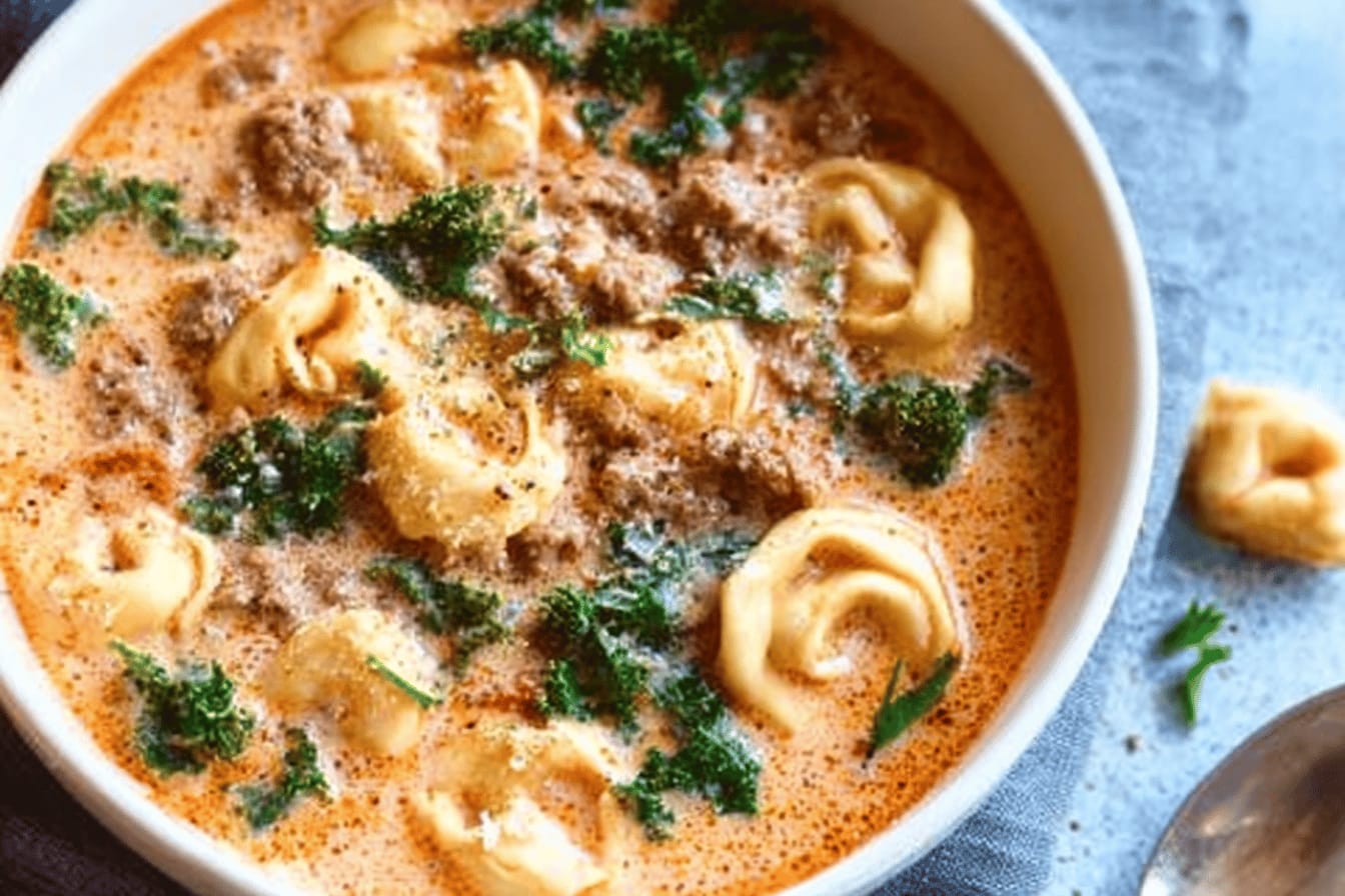 Creamy Tortellini Soup Recipe for Cozy Nights