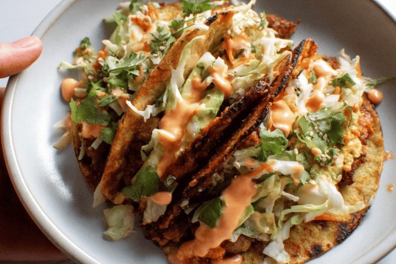 Egg Roll Tacos: A Unique Flavor Fusion