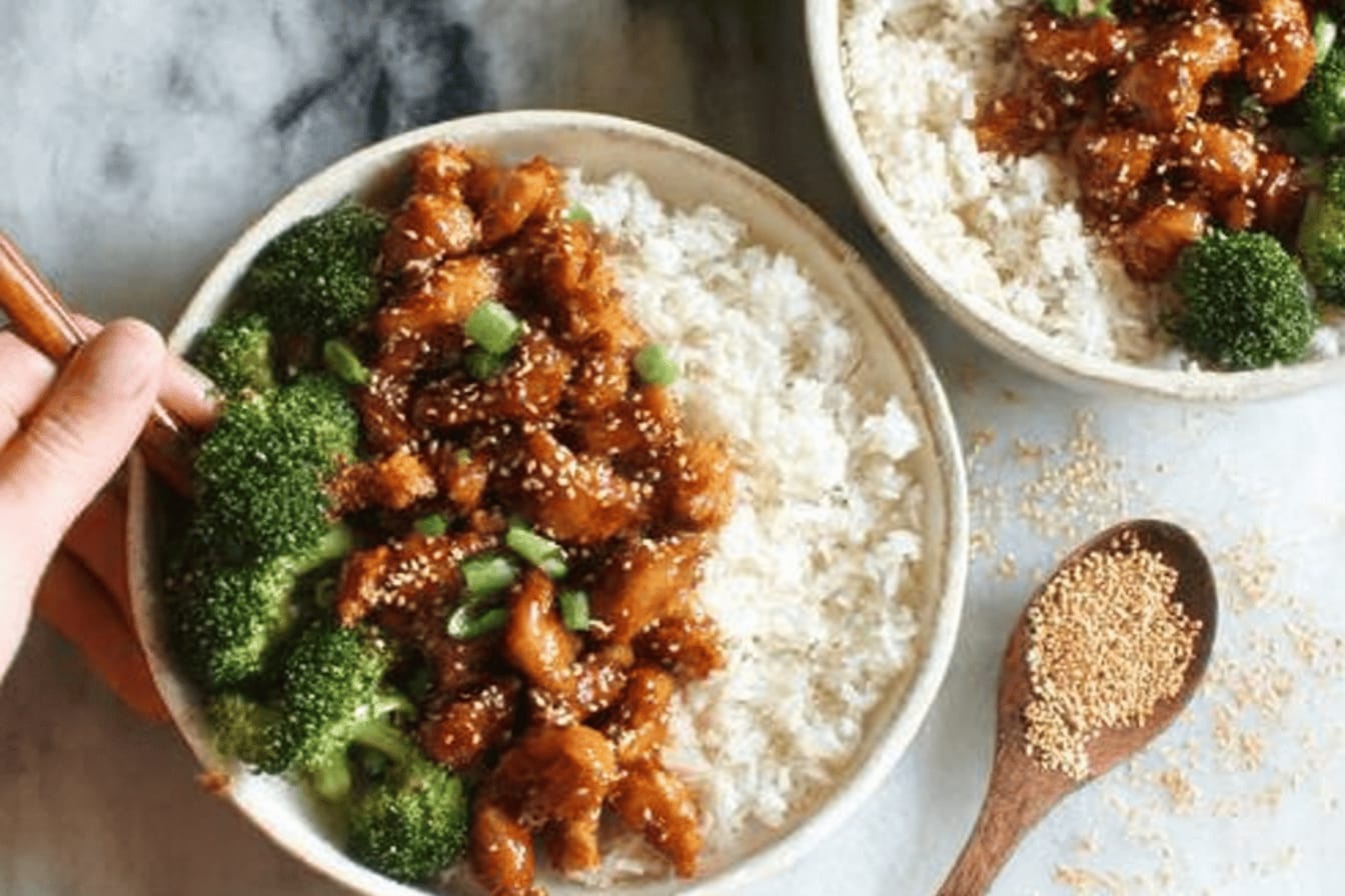 Sesame Chicken Bowls Recipe for Easy Dinner