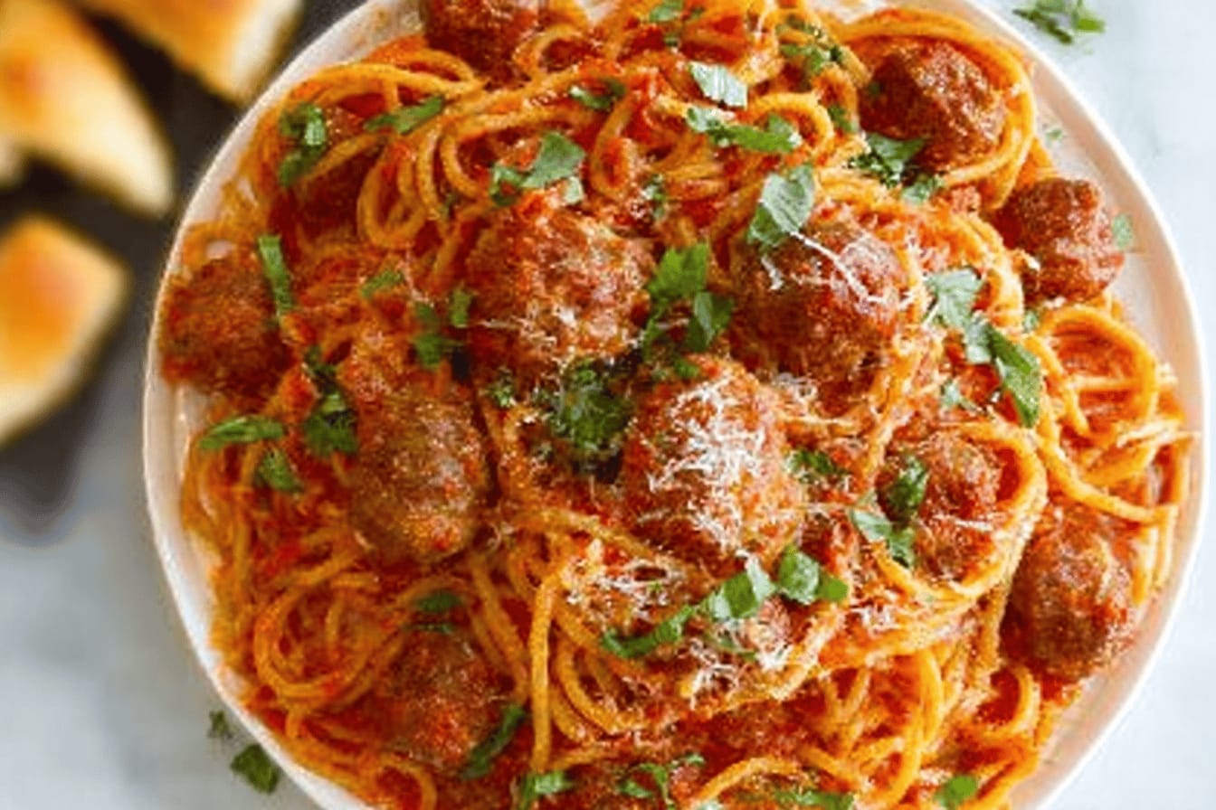 Instant Pot Spaghetti and Meatballs Recipe