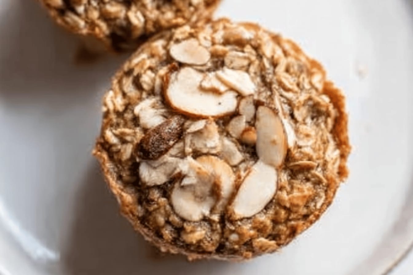 Baked Oatmeal Cups Recipe for Easy Breakfast