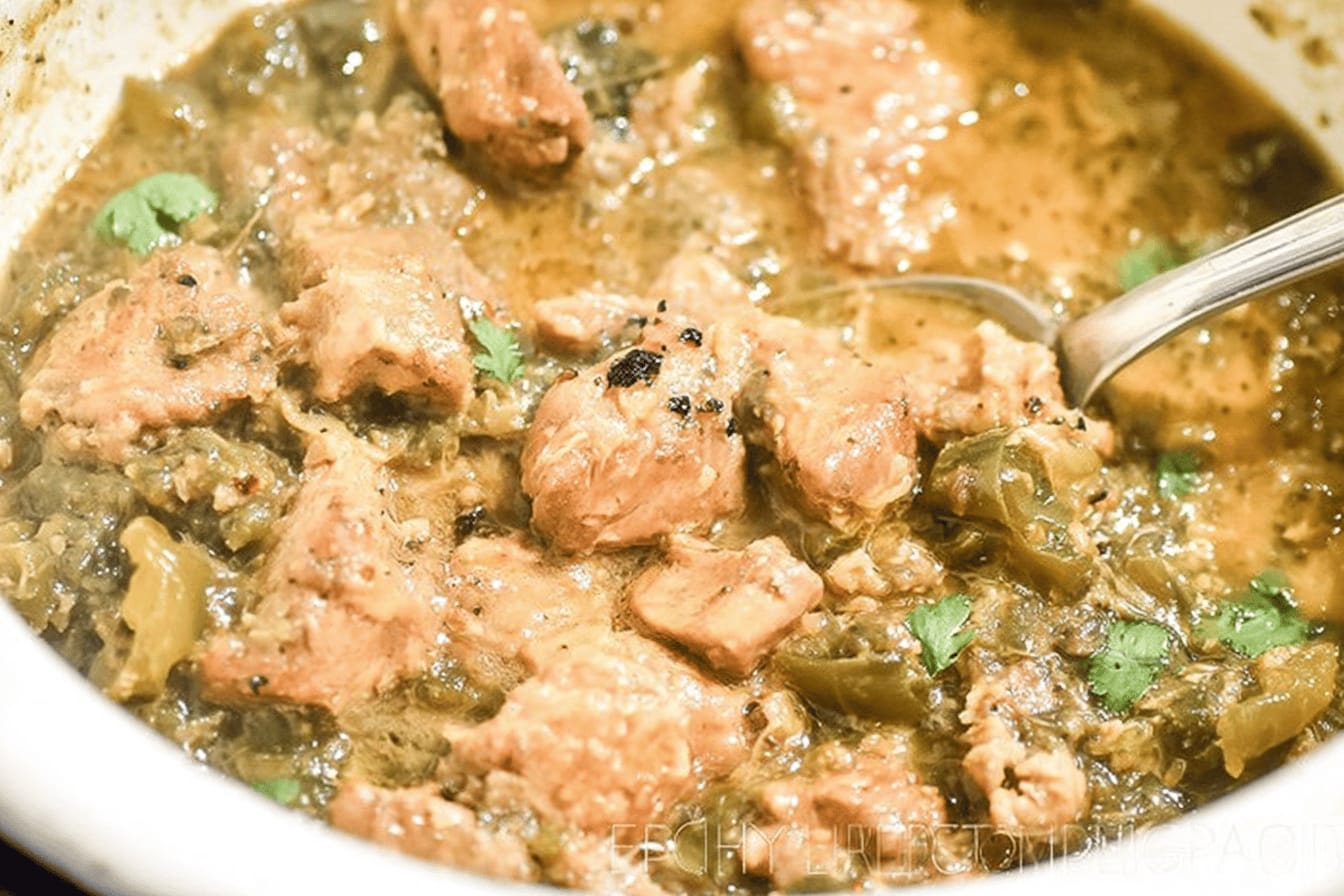 Crockpot Pork Chile Verde Recipe Delight