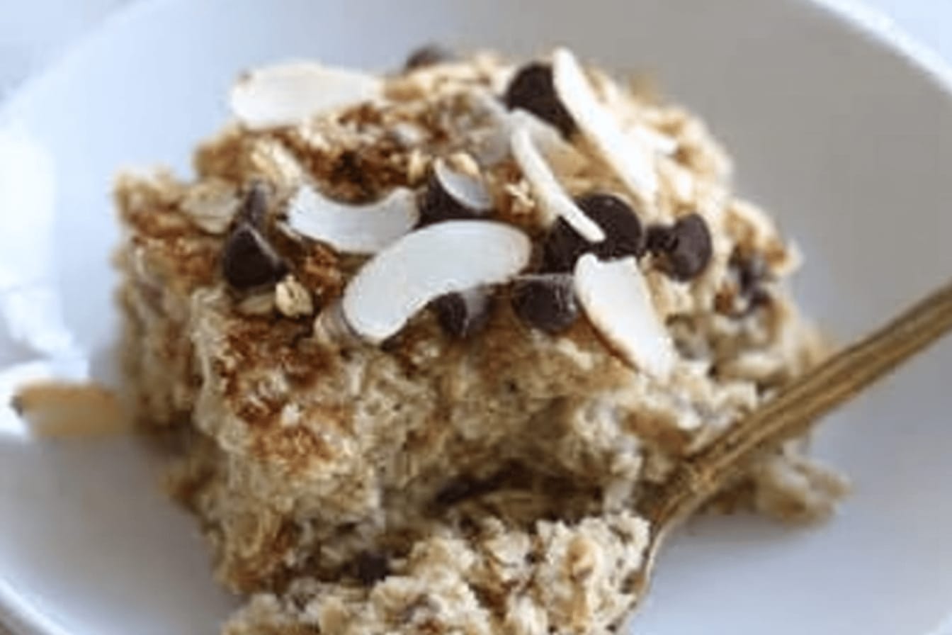 Delicious Baked Oatmeal Recipe for Breakfast