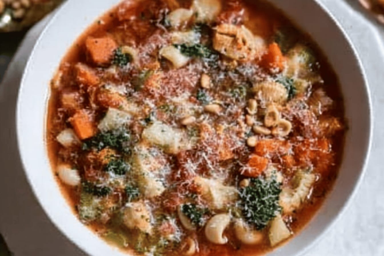 Easy Homemade Minestrone Soup Recipe
