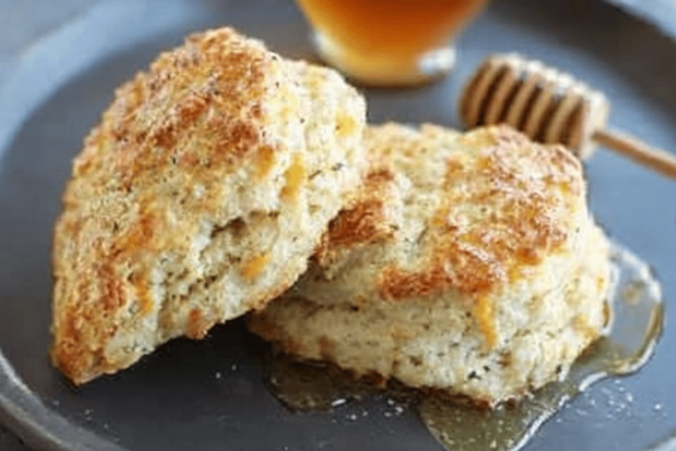 Honey Cheddar Scones Recipe for Breakfast Delight