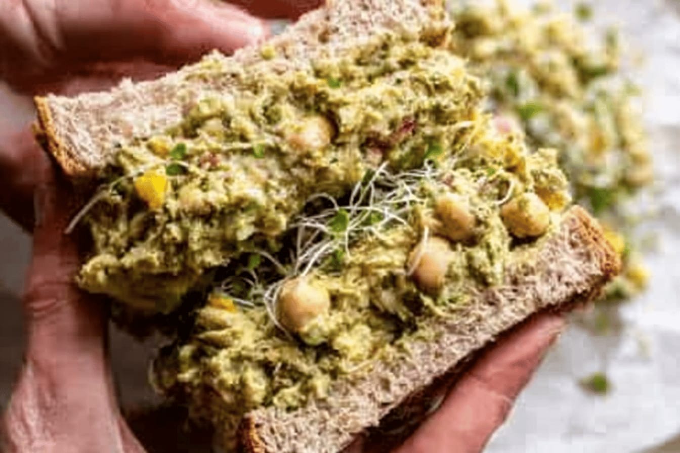 Pesto Smashed Chickpea Salad Recipe