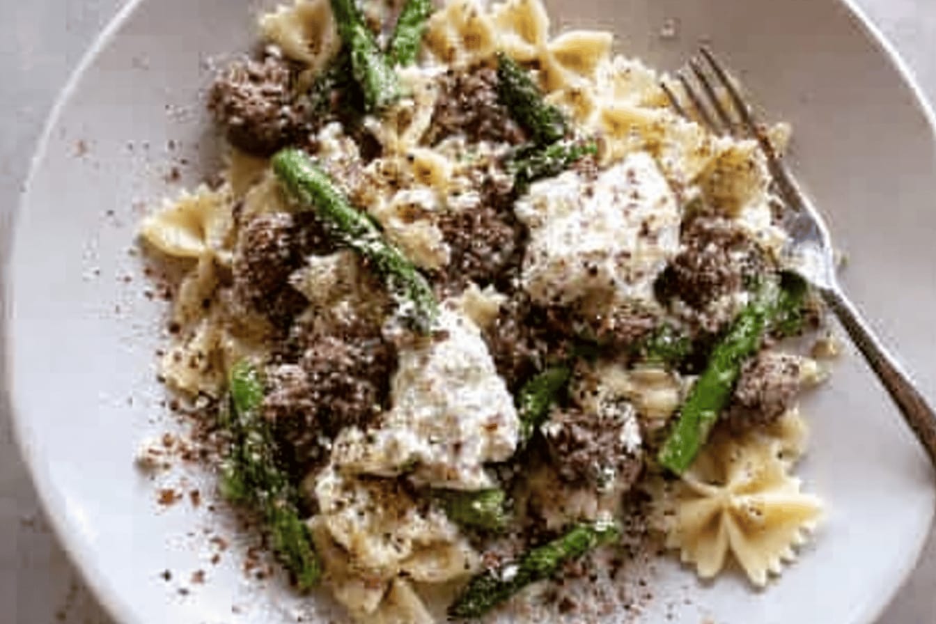 Sausage and Asparagus Pasta Recipe Delight