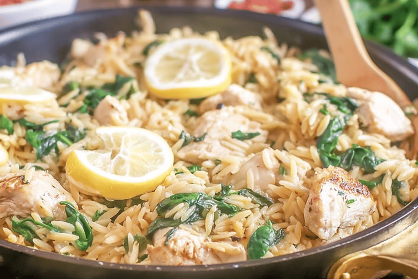 Creamy Lemon Orzo Chicken Delight