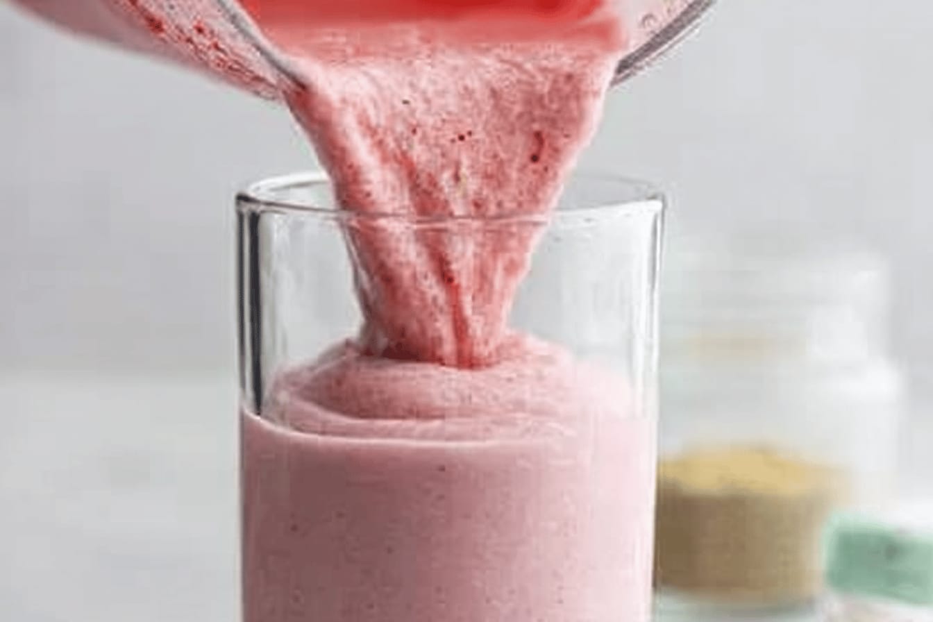 Creamy Strawberry Smoothie Recipe You’ll Love