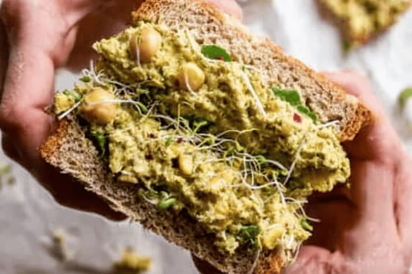 Pesto Smashed Chickpea Salad Recipe