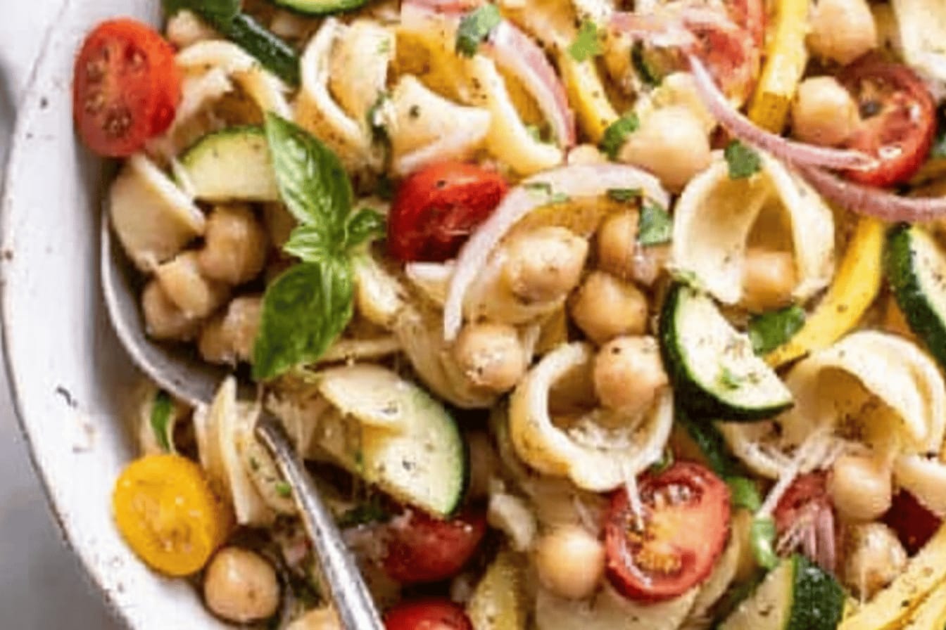 Refreshing Summer Chickpea Pasta Salad Recipe