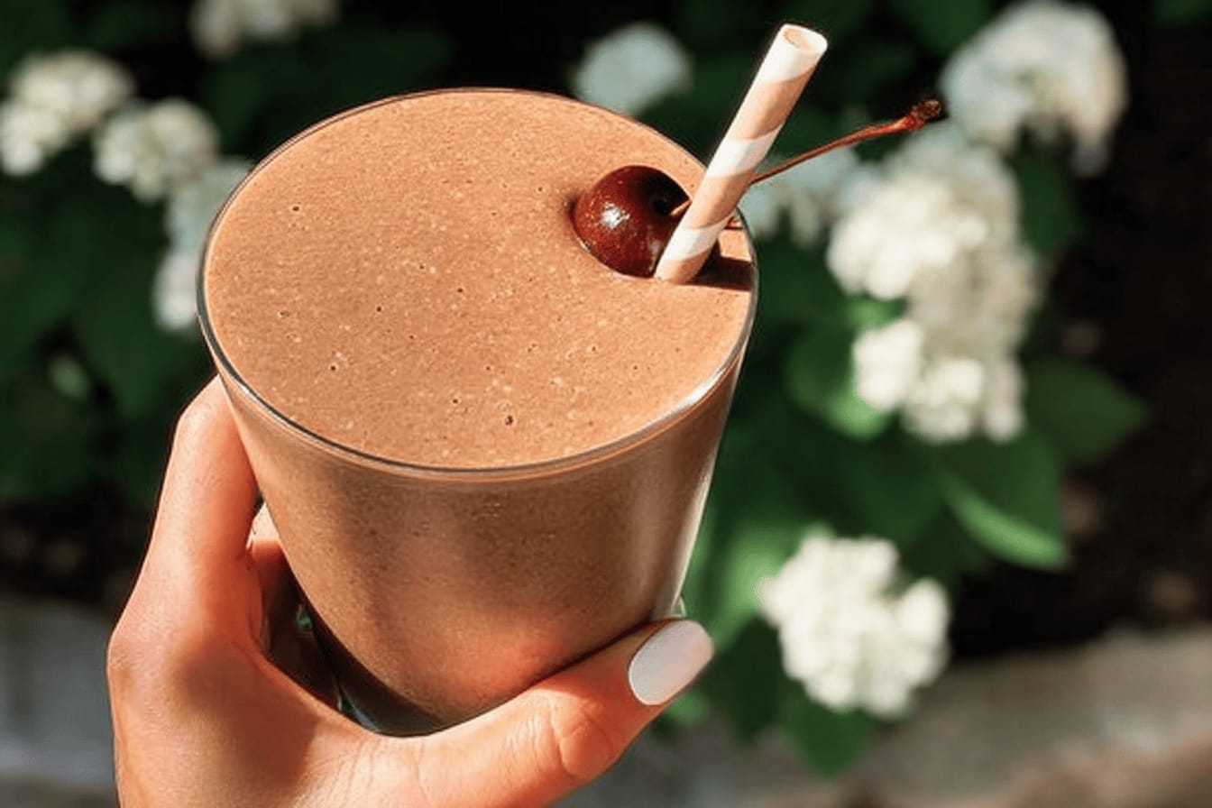 Chocolate Cherry Smoothie Recipe Delight