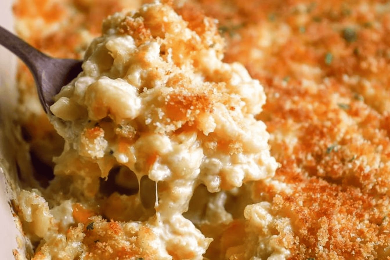 Creamy Baked Mac and Cheese Recipe