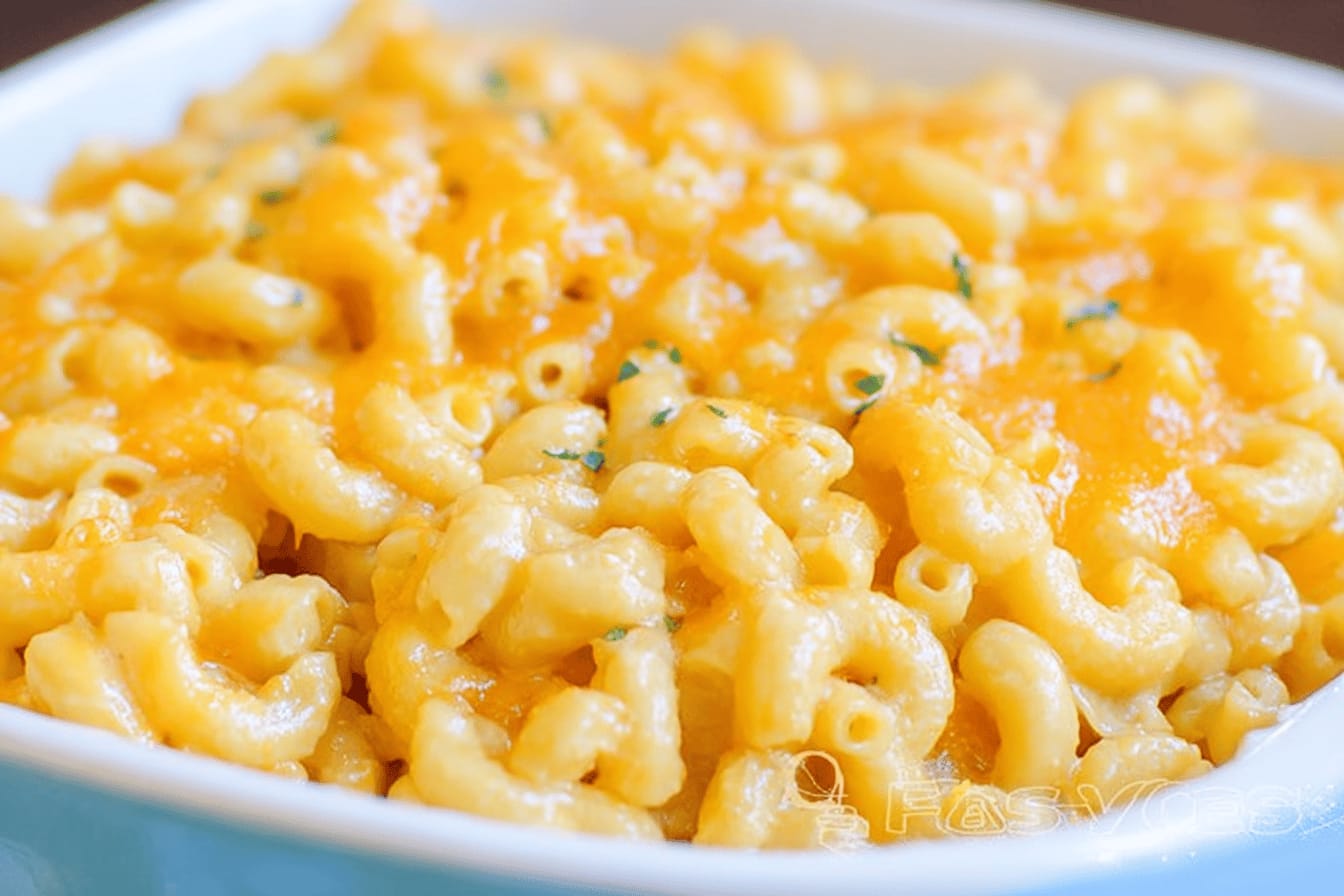 Easy Baked Macaroni and Cheese Recipe