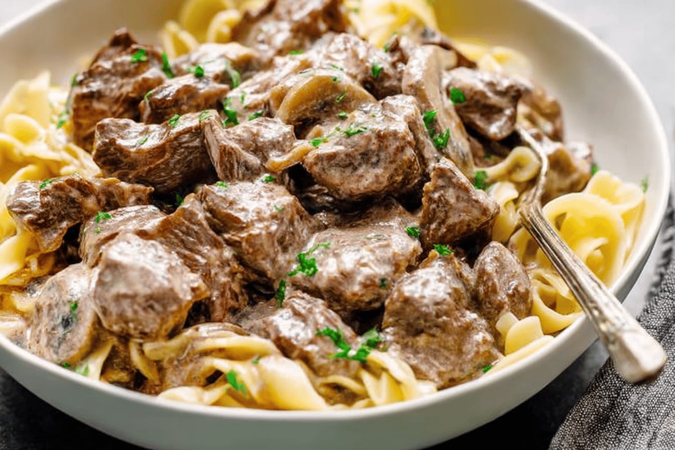 Easy Crockpot Beef Stroganoff Recipe