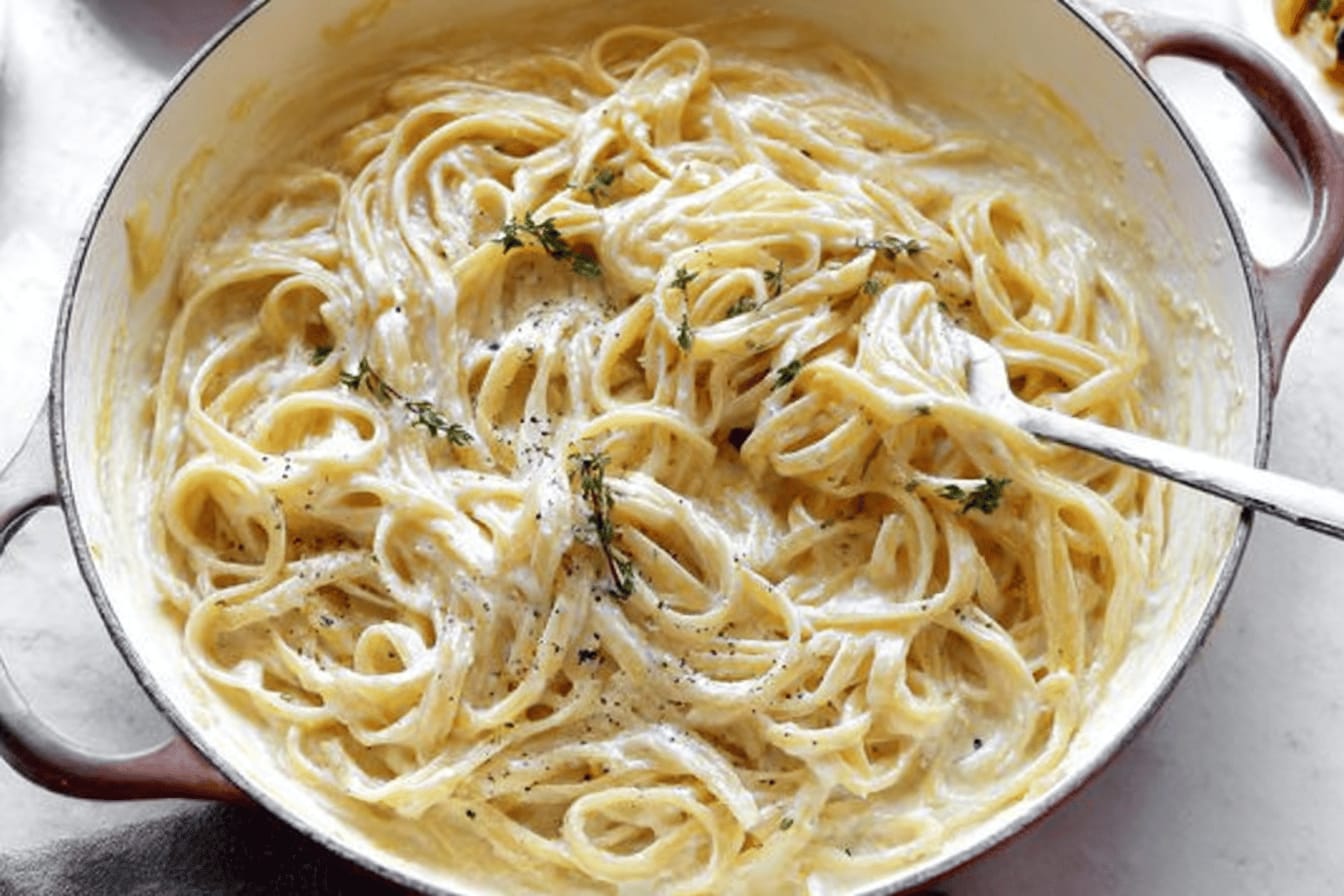 Homemade Alfredo Sauce Recipe Made Easy