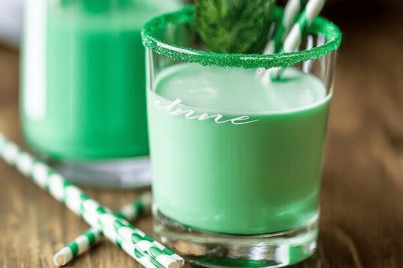 Refreshing Vanilla Mint Green Milk Recipe