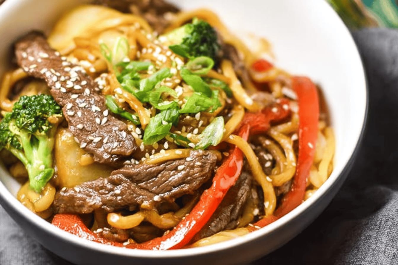 Easy Beef Lo Mein Recipe at Home