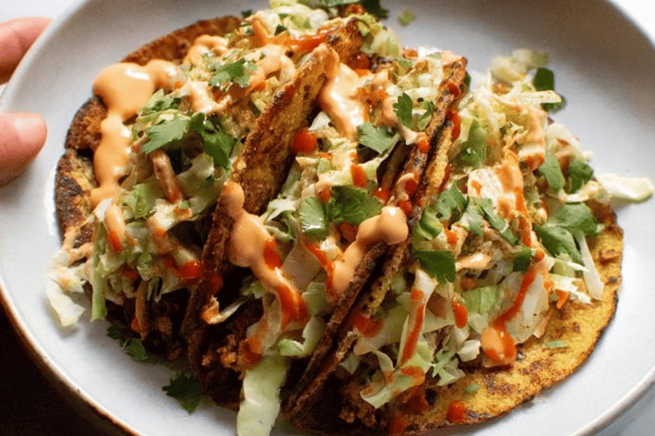 Egg Roll Tacos: A Delicious Fusion Recipe