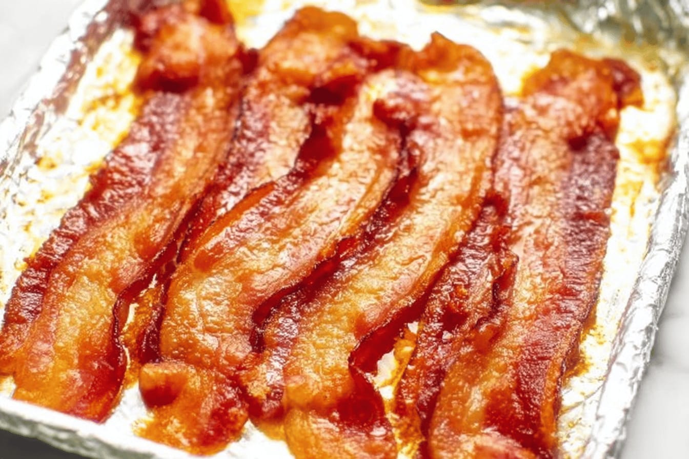 Oven-Baked Bacon: Crispy and Easy Recipe