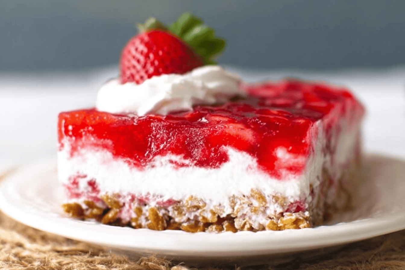 Sugar-Free Strawberry Pretzel Salad Recipe