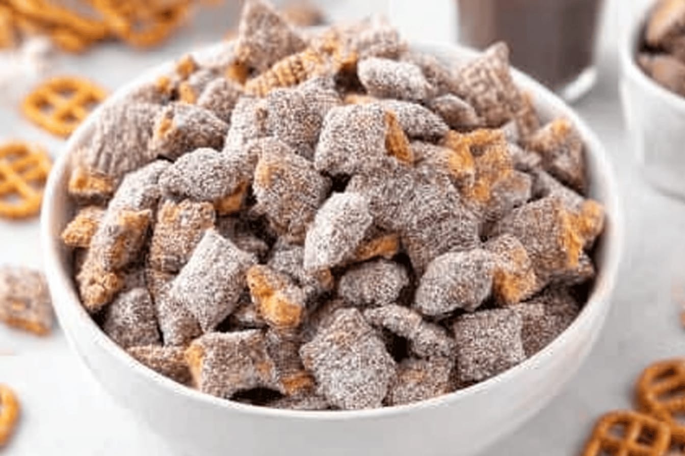 Butterfinger Puppy Chow Recipe Delight