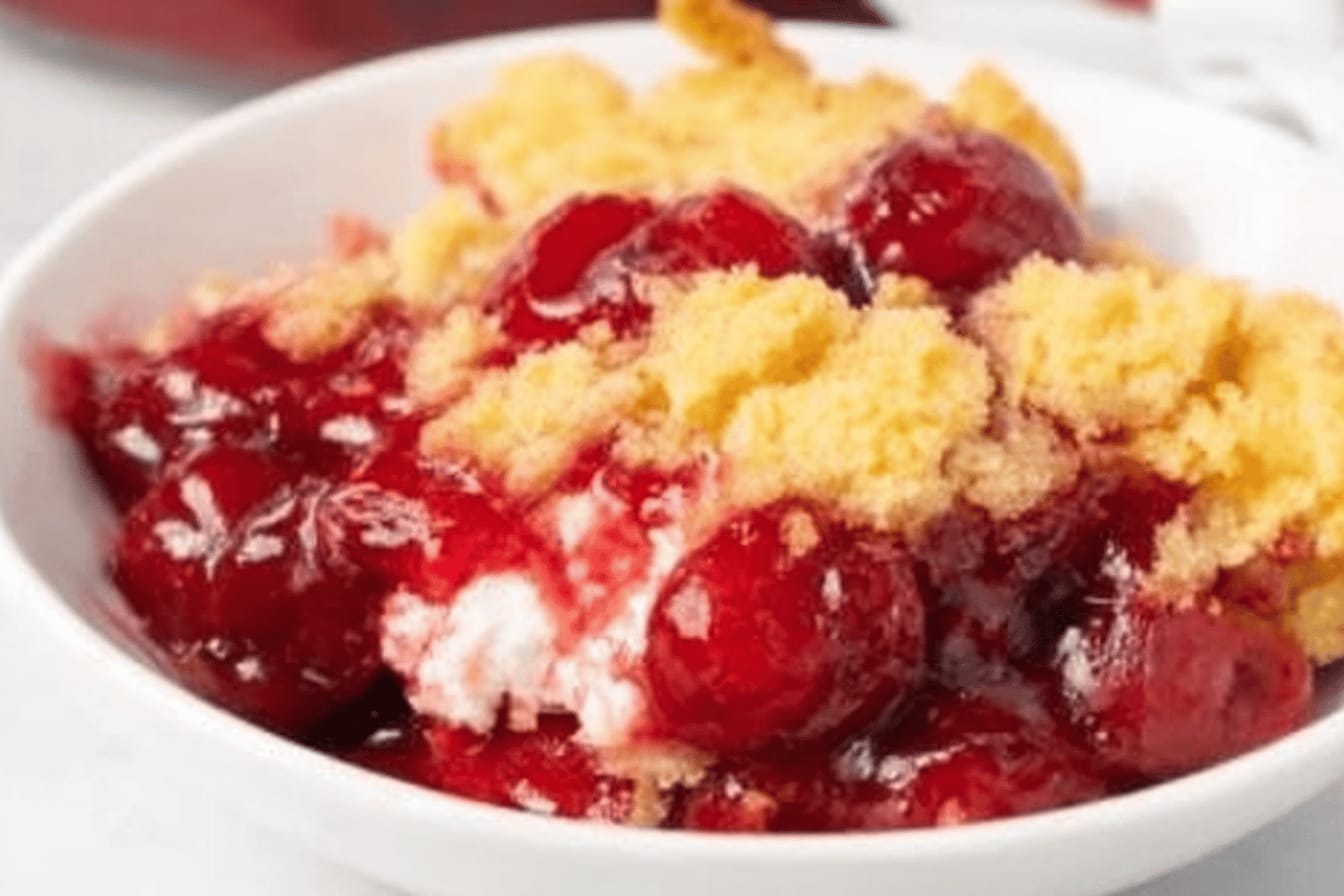 Cherry Dump Cake Recipe Delight