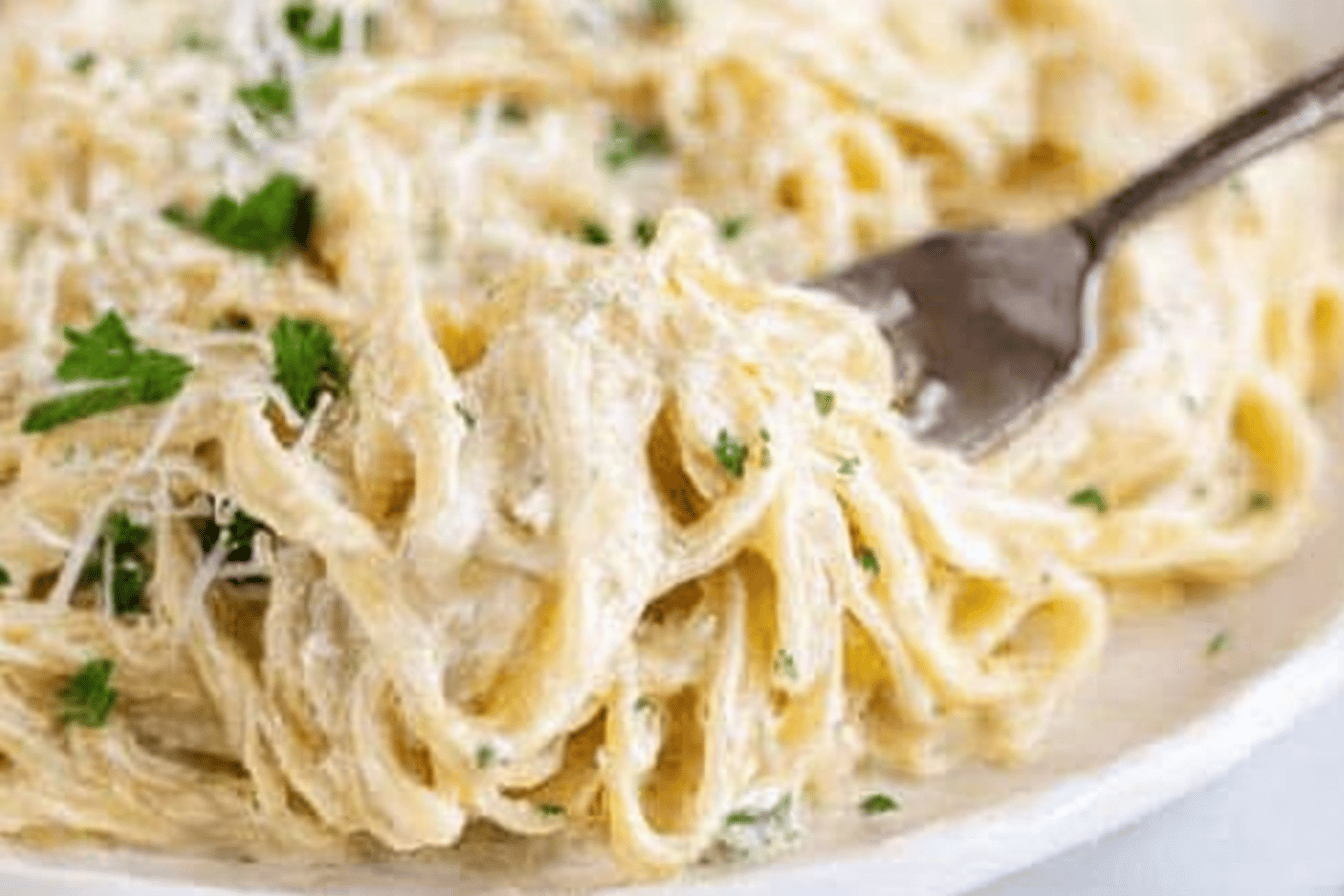 Copycat Olive Garden Fettuccini Alfredo Recipe