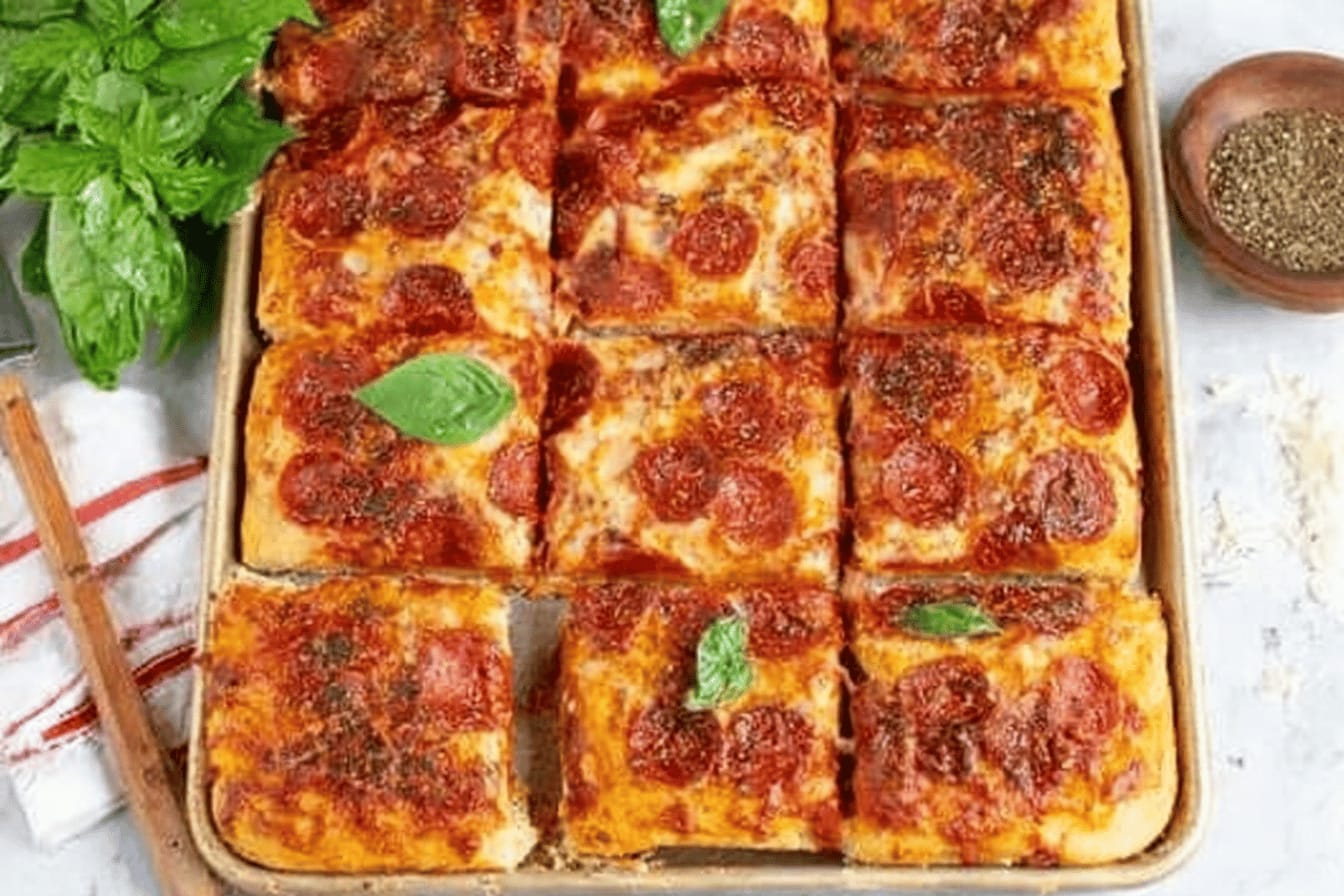 Delicious Sheet Pan Pizza Recipe for Easy Dinners