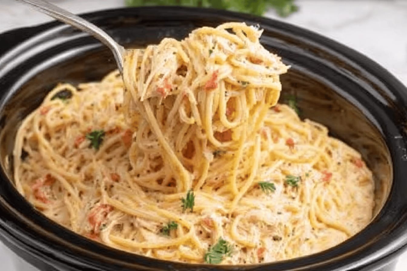 Easy Crockpot Chicken Spaghetti Recipe