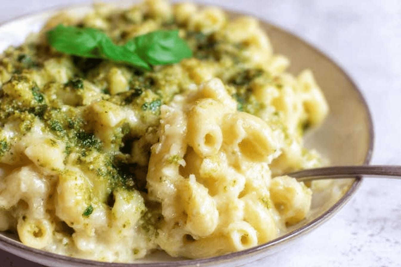 Pesto Mac and Cheese Recipe Delight