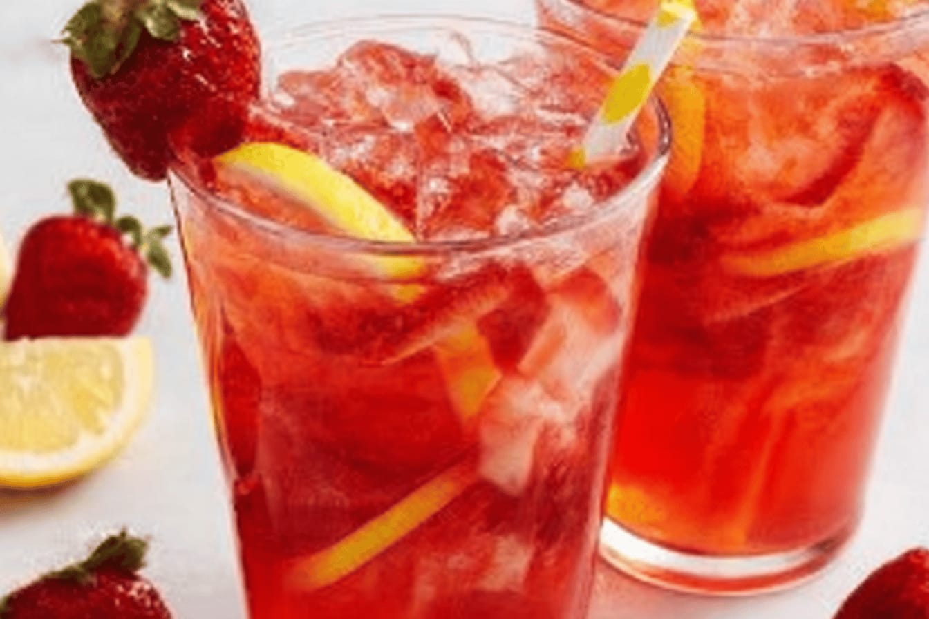 Strawberry Sweet Tea Recipe for Refreshing Sip