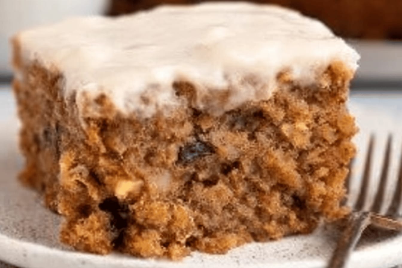 Applesauce Cake: A Moist Delight Recipe