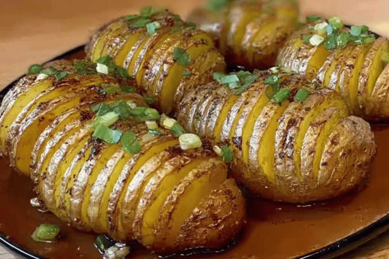 Crispy Pan-Scored Potatoes Recipe