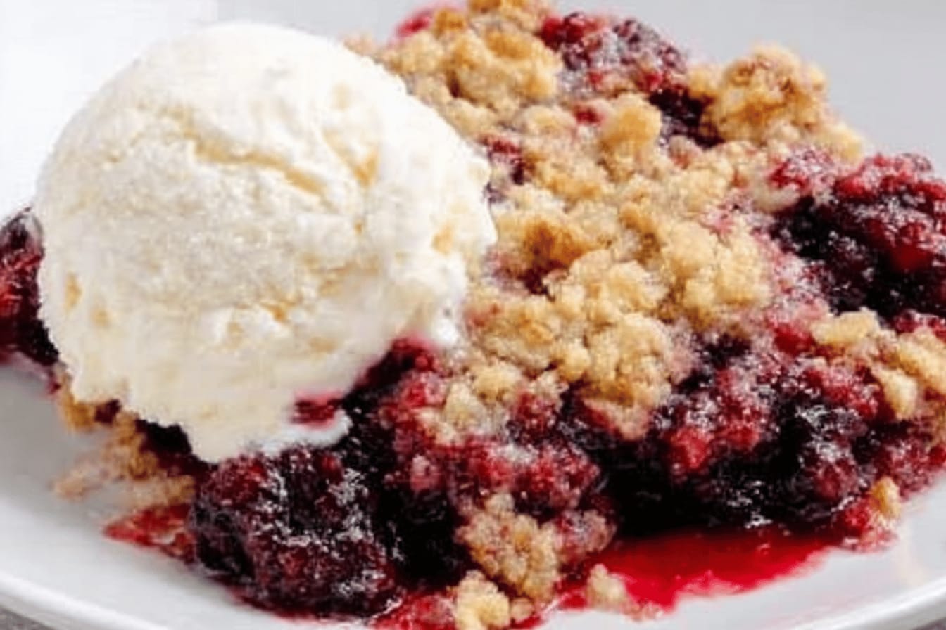 Delicious Blackberry Crumble Recipe to Try