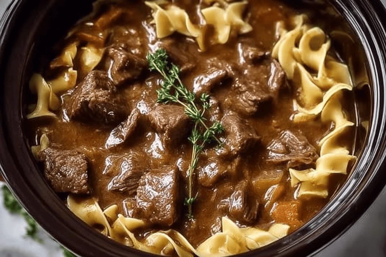 Slow Cooker Beef and Noodles Recipe