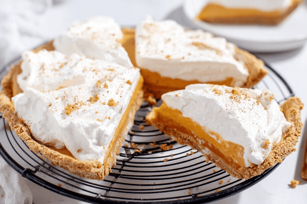 Delicious Pumpkin Cream Pie Recipe