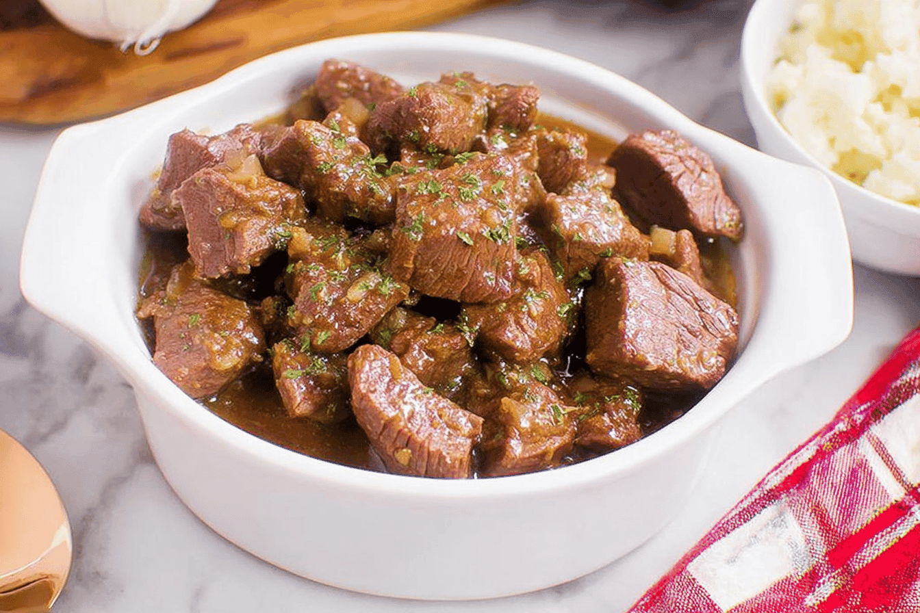 Delicious Slow Cooker Beef Tips Recipe