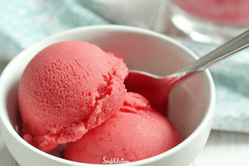 Delicious Strawberry Frozen Yogurt Recipe Easy