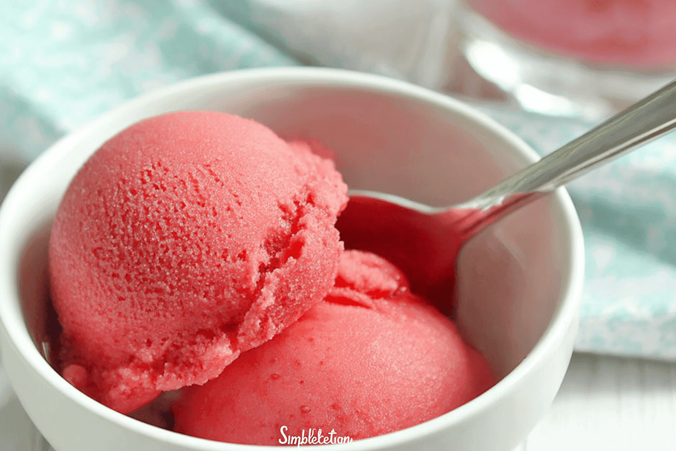 Delicious Strawberry Frozen Yogurt Recipe Easy