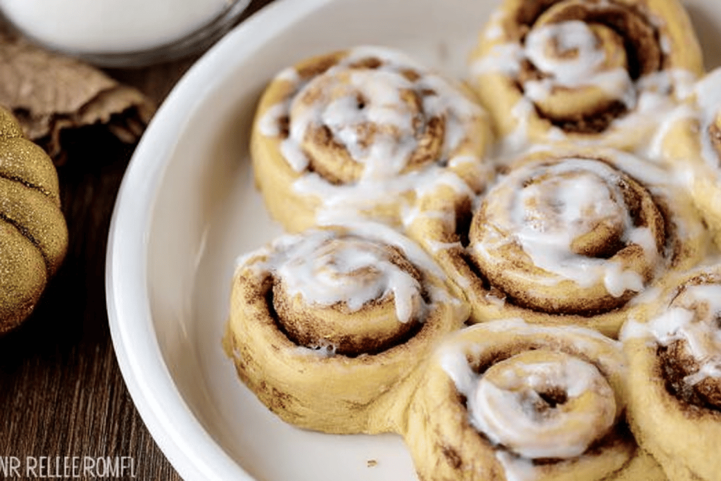 Pumpkin Spice Cinnamon Rolls Recipe
