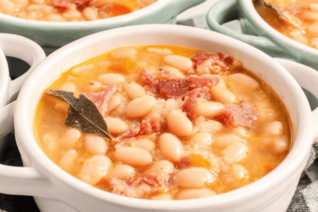 Classic Senate Bean Soup Recipe