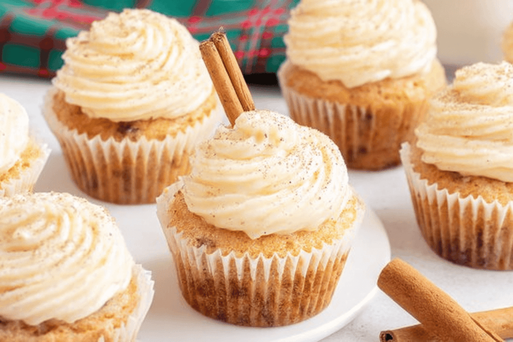Delicious Eggnog Cupcakes Recipe for Holidays