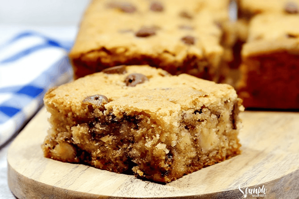 Delicious Chunky Monkey Blondies Recipe