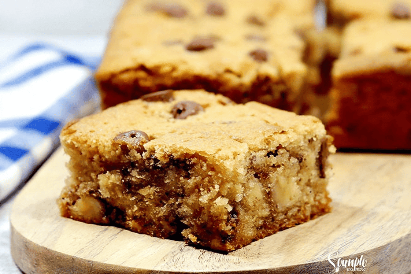 Delicious Chunky Monkey Blondies Recipe
